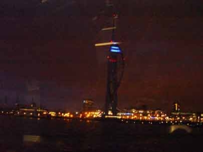  a tower with glass sail. It would be exiting to stand over the amaurosis. 