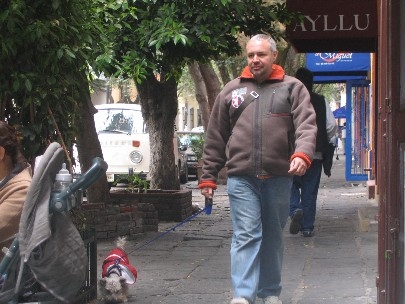 Eduardo and Lucas brought the fashion to the streets of Coyoac�n