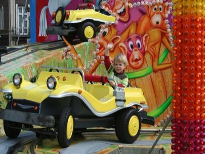 His first driving lesson !