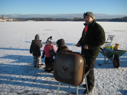 Fishermen's BBQ on ice